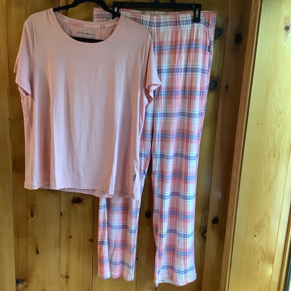 Eddie Bauer Women’s Large Bliss Knit Lounge Set - Short Sleeve - Picture 3 of 7